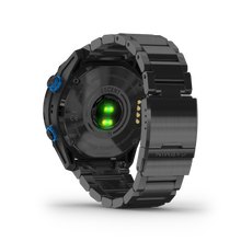 Load image into Gallery viewer, Descent™ Mk2i Bundle, Titanium Carbon Grey DLC with Titanium Band & DLC Transmitter - Divealot Scuba