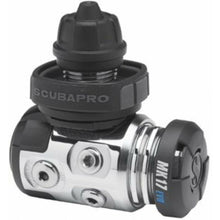 Load image into Gallery viewer, Scubapro MK17 EVO/S600 Regulator - Divealot Scuba