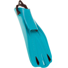 Load image into Gallery viewer, Scubapro Go Sort Fin - Divealot Scuba
