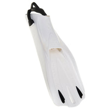 Load image into Gallery viewer, Scubapro Go Sort Fin - Divealot Scuba
